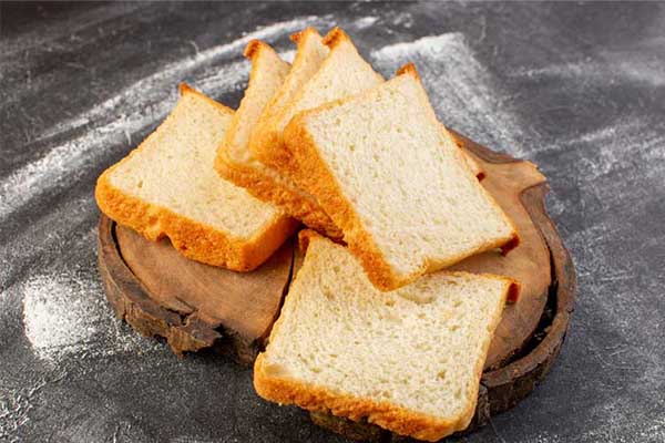 فواید نان سوخاری برای معده